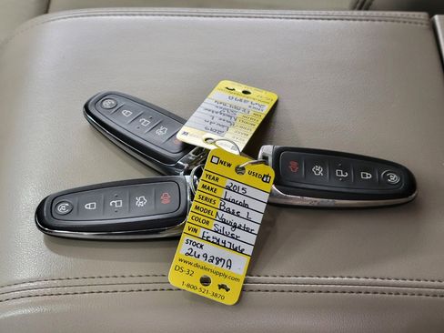 Used 2015 Lincoln Navigator L 4WD image 30