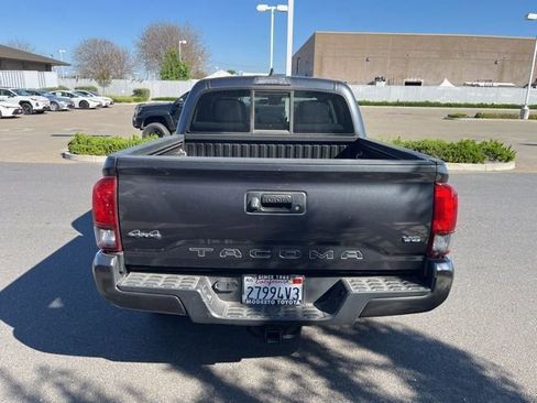 Used 2023 Toyota Tacoma SR image 5