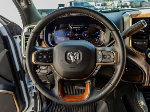 Used 2024 RAM 2500 Limited w/ Safety Group image 19