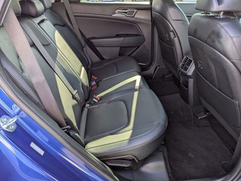 Used 2024 Kia Sportage EX FWD image 68
