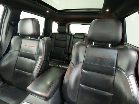 Used 2018 Jeep Grand Cherokee Trailhawk w/ Trailhawk Luxury Group image 15