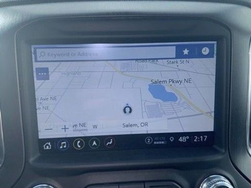 Used 2022 GMC Sierra 2500 AT4 w/ AT4 Premium Plus Package image 4