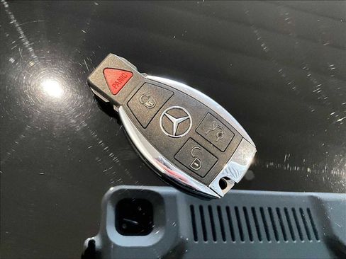 Used 2017 Mercedes-Benz SLC 43 AMG image 33