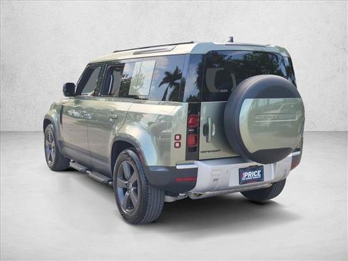 Used 2025 Land Rover Defender 110 S AWD/4WD image 7