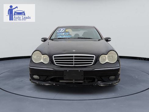Used 2007 Mercedes-Benz C 230 Sedan image 4