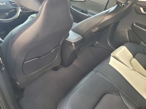 Used 2024 Kia EV6 Light AWD/4WD image 12