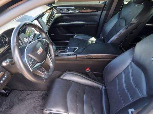 Used 2018 Cadillac CT6 Premium Luxury w/ Super Cruise Package AWD/4WD image 9