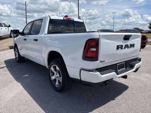 New 2026 RAM 1500 Express RWD image 4