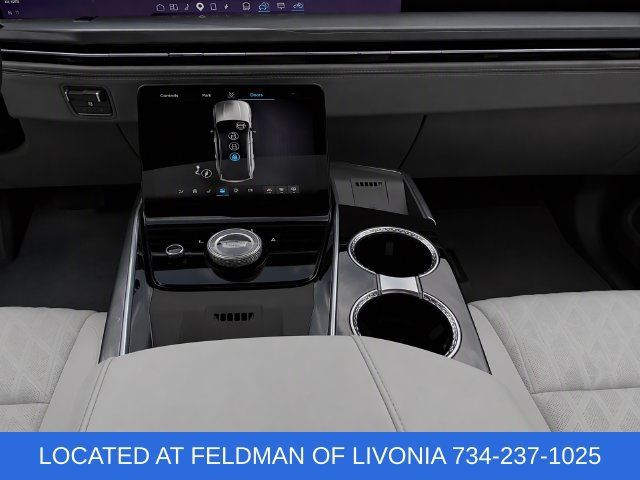 Used 2025 Cadillac Escalade IQ Luxury 1 w/ Smart Trailering package AWD/4WD image 18