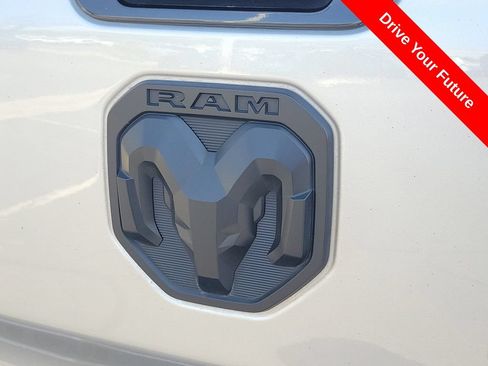 Used 2023 RAM 1500 Laramie AWD/4WD image 29