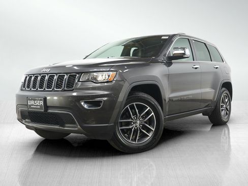 Used 2018 Jeep Grand Cherokee Limited w/ Trailer Tow Group IV image 1