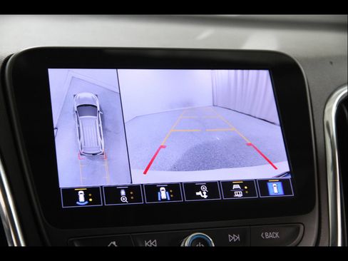 Certified 2024 Chevrolet Equinox LT AWD/4WD image 12