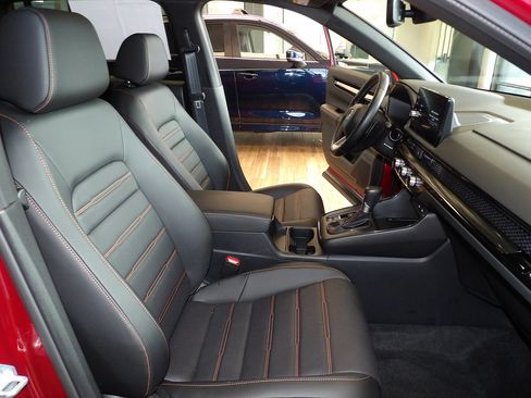 Used 2026 Honda CR-V Sport Touring image 14