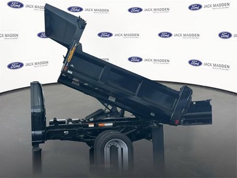 New 2025 Ford F550 XL image 7