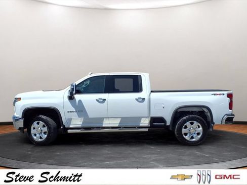 Certified 2022 Chevrolet Silverado 2500 LTZ w/ LTZ Convenience Package AWD/4WD image 2