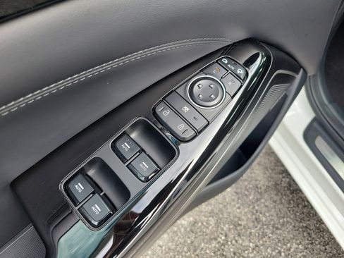 Certified 2020 Kia Cadenza Limited image 20