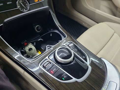 Used 2017 Mercedes-Benz C 300 4MATIC Coupe image 33