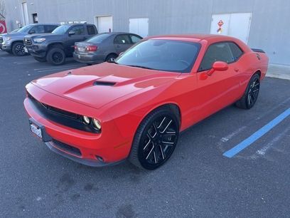 Used 2018 Dodge Challenger SXT