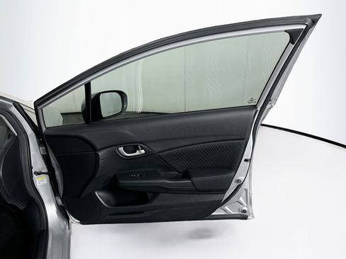 Used 2014 Honda Civic LX image 29