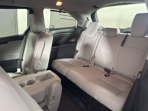 Used 2020 Honda Odyssey Elite image 25