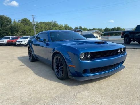 Used 2020 Dodge Challenger R/T Scat Pack RWD image 9