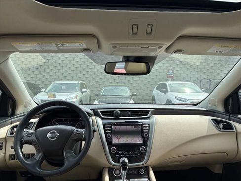 Certified 2021 Nissan Murano Platinum w/ Cargo Package image 6