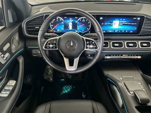 Used 2022 Mercedes-Benz GLE 350 4MATIC w/ AMG Line Exterior image 17