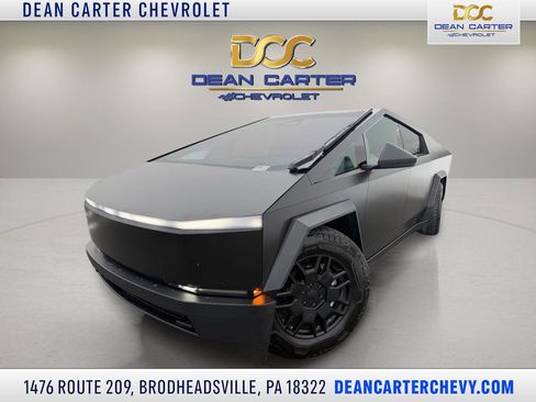 Used 2024 Tesla Cybertruck AWD Crew Cab image 1