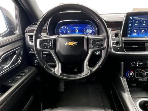 Used 2024 Chevrolet Suburban LT AWD/4WD image 4