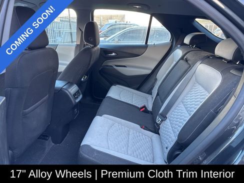 Used 2019 Chevrolet Equinox LS image 9