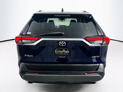 Used 2021 Toyota RAV4 Limited image 7