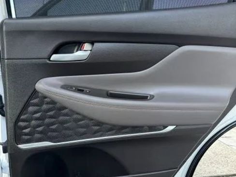 Used 2019 Hyundai Santa Fe FWD image 26