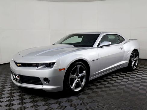 Used 2014 Chevrolet Camaro LT image 2