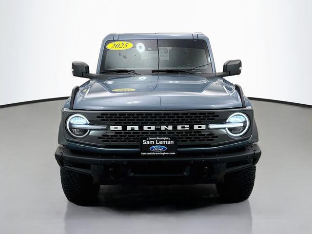 Used 2025 Ford Bronco Badlands AWD/4WD image 2