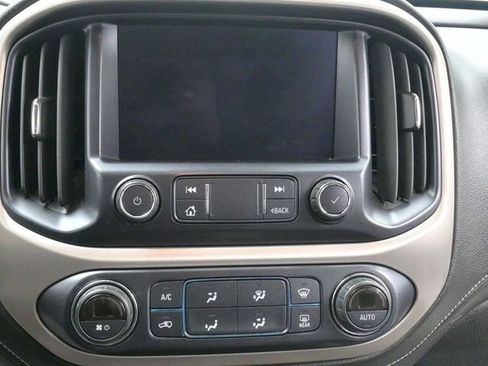 Used 2021 GMC Canyon Denali image 14