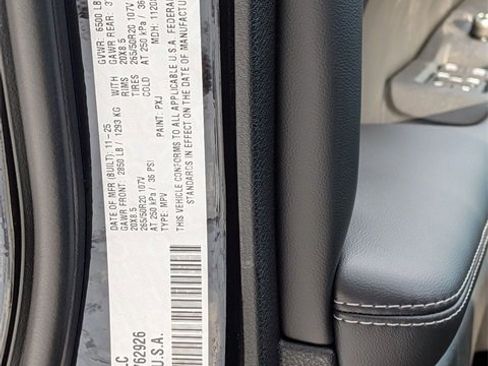 New 2025 Jeep Grand Cherokee L Limited image 27