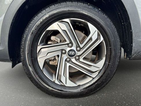 Certified 2023 Hyundai Santa Fe SEL image 9