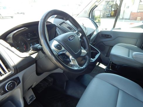 Used 2019 Ford Transit 250 148 High Roof Extended RWD image 18