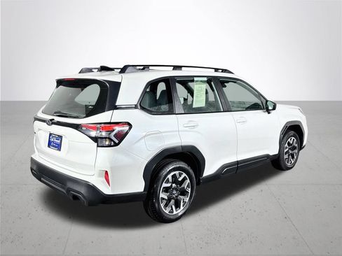 Certified 2026 Subaru Forester AWD/4WD image 7