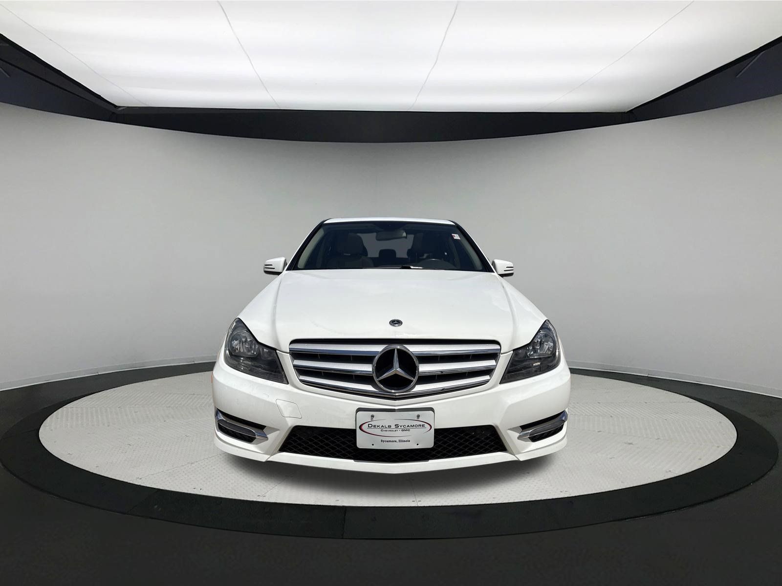 Used 2014 Mercedes-Benz C 300 4MATIC Sedan image 2