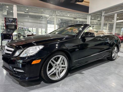 Used 2012 Mercedes-Benz E 550 Cabriolet image 19