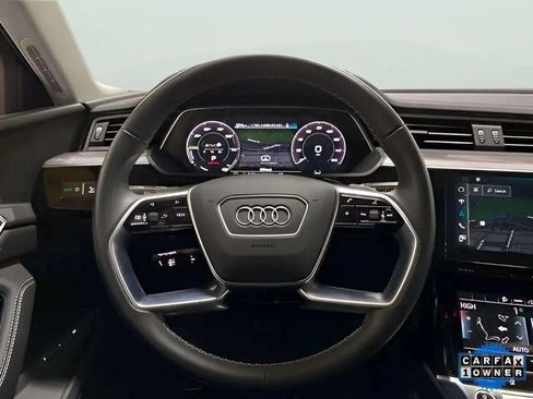 Used 2023 Audi e-tron Premium Plus AWD/4WD image 20