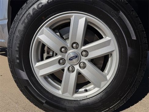 Used 2021 Ford F150 XLT w/ Trailer Tow Package image 9