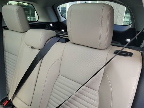 New 2025 Land Rover Discovery Sport S image 16