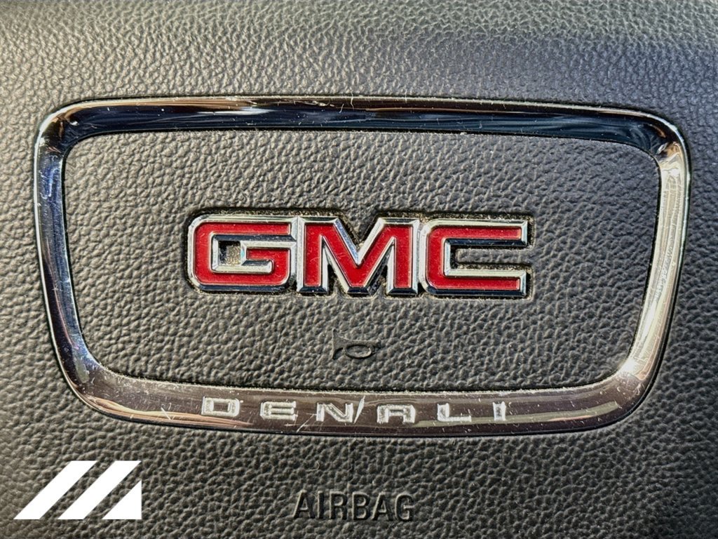 Used 2017 GMC Acadia Denali AWD/4WD image 38