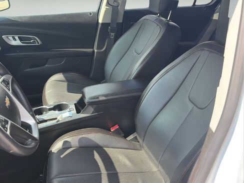 Used 2016 Chevrolet Equinox LTZ w/ Enhanced Convenience Package FWD image 11