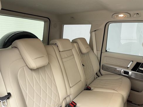 Used 2022 Mercedes-Benz G 550 image 48