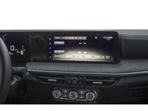 Certified 2025 Nissan Kicks SV AWD/4WD image 12