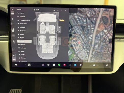 Used 2022 Tesla Model X Plaid AWD/4WD image 23