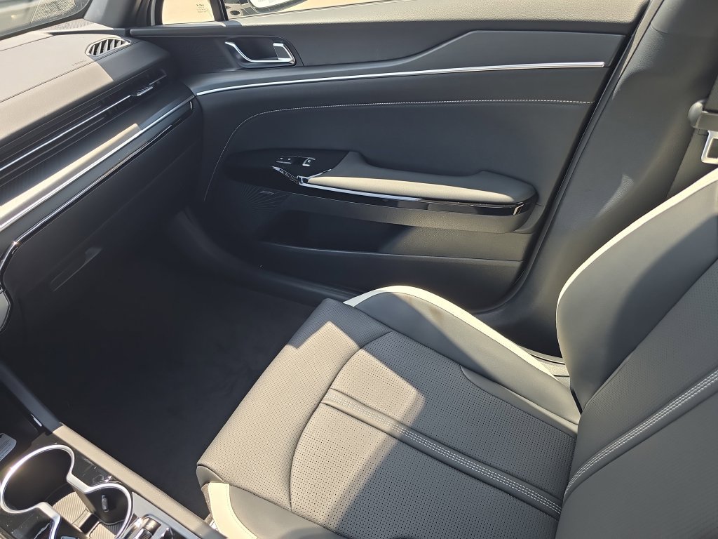 New 2026 Kia K5 GT-Line w/ GT-Line Premium Package FWD image 15